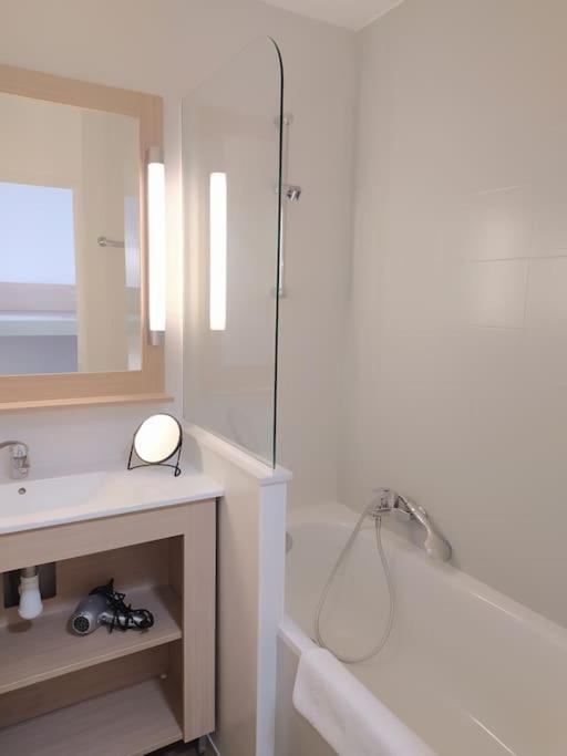 Ideal Saint Raphael Piscine Clim Parking Apartment Екстериор снимка